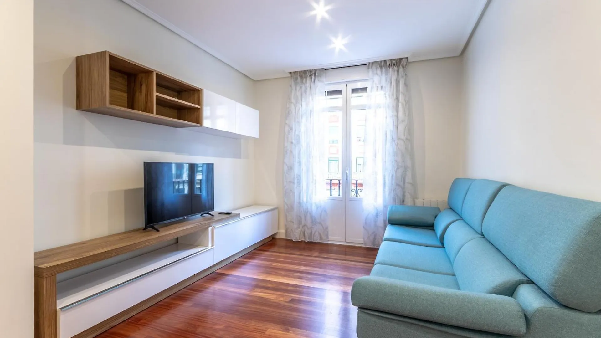 Apartamento En Indautxu Bilbao 0*,  İspanya