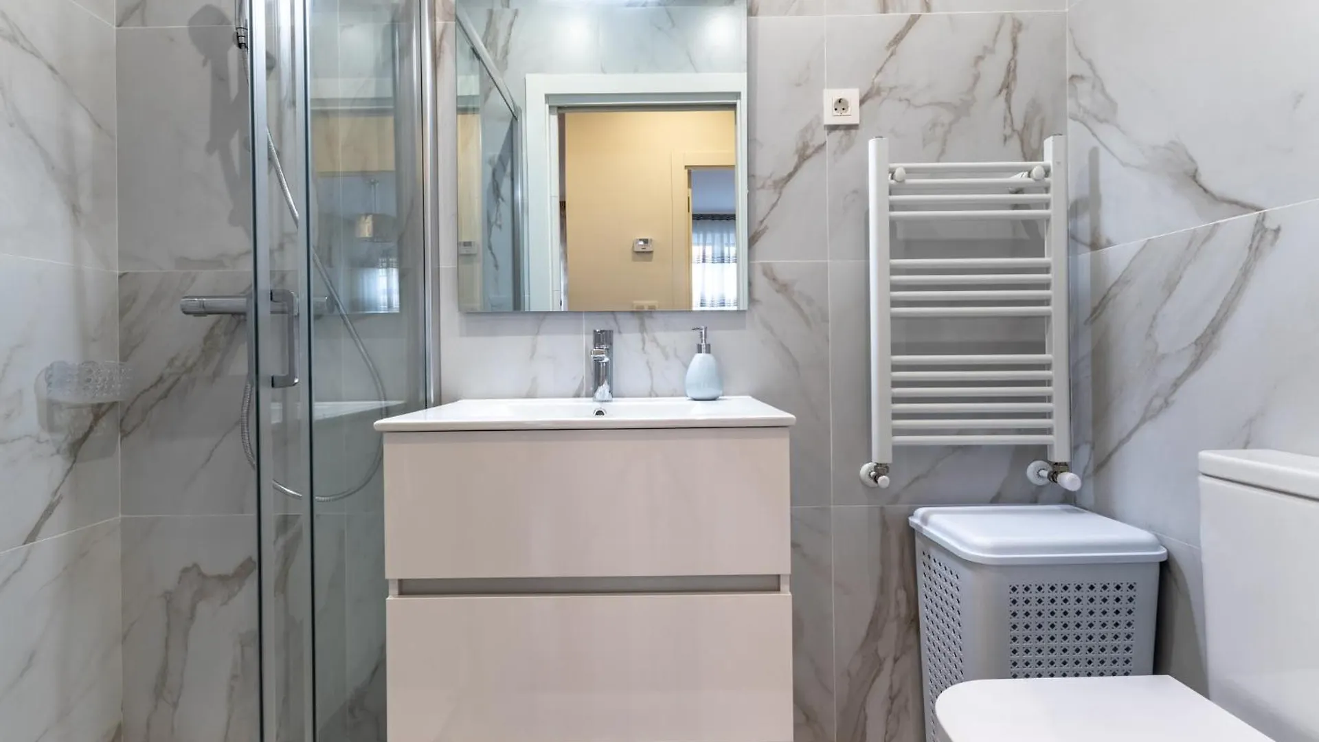 Daire Apartamento En Indautxu Bilbao İspanya
